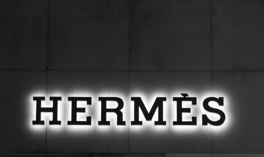Pourquoi les sandales Hermès s’appellent Oran ?