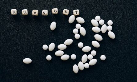 découvrez les causes et les symptômes du burnout psychologique, un état d'épuisement émotionnel et mental. apprenez comment le reconnaître, le prévenir et le surmonter pour retrouver votre bien-être et votre productivité au quotidien.