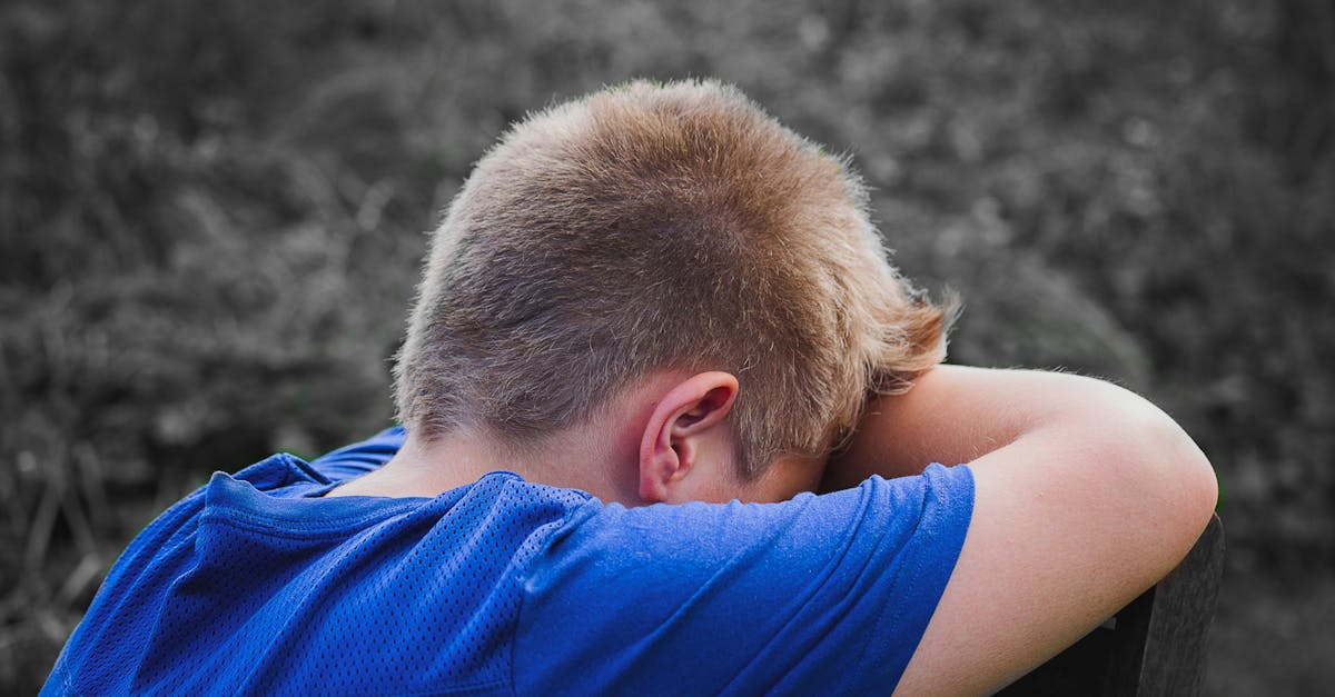 découvrez ce qu'est la dépression, ses symptômes, causes et traitements. apprenez comment reconnaître les signes et obtenir le soutien nécessaire pour surmonter cette maladie. informez-vous sur les ressources disponibles et adoptez des stratégies pour retrouver le bien-être mental.