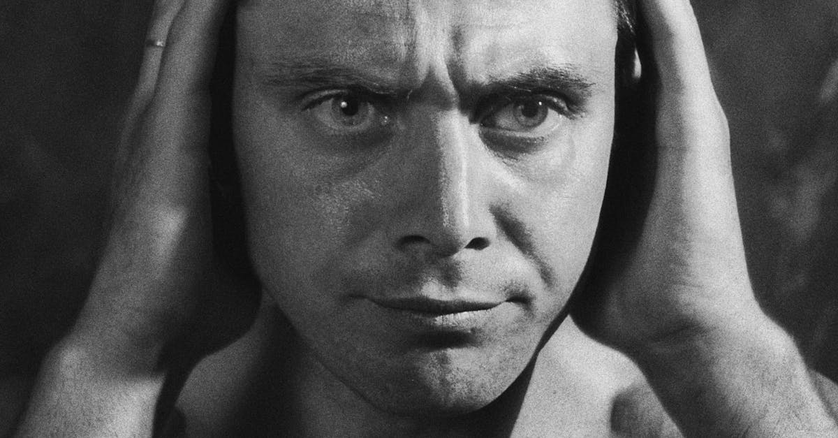 découvrez notre sélection de films psychologiques captivants qui plongent dans les méandres de l'esprit humain. explorez des intrigues complexes, des personnages fascinants et des retournements de situation surprenants qui vous tiendront en haleine jusqu'à la dernière minute.