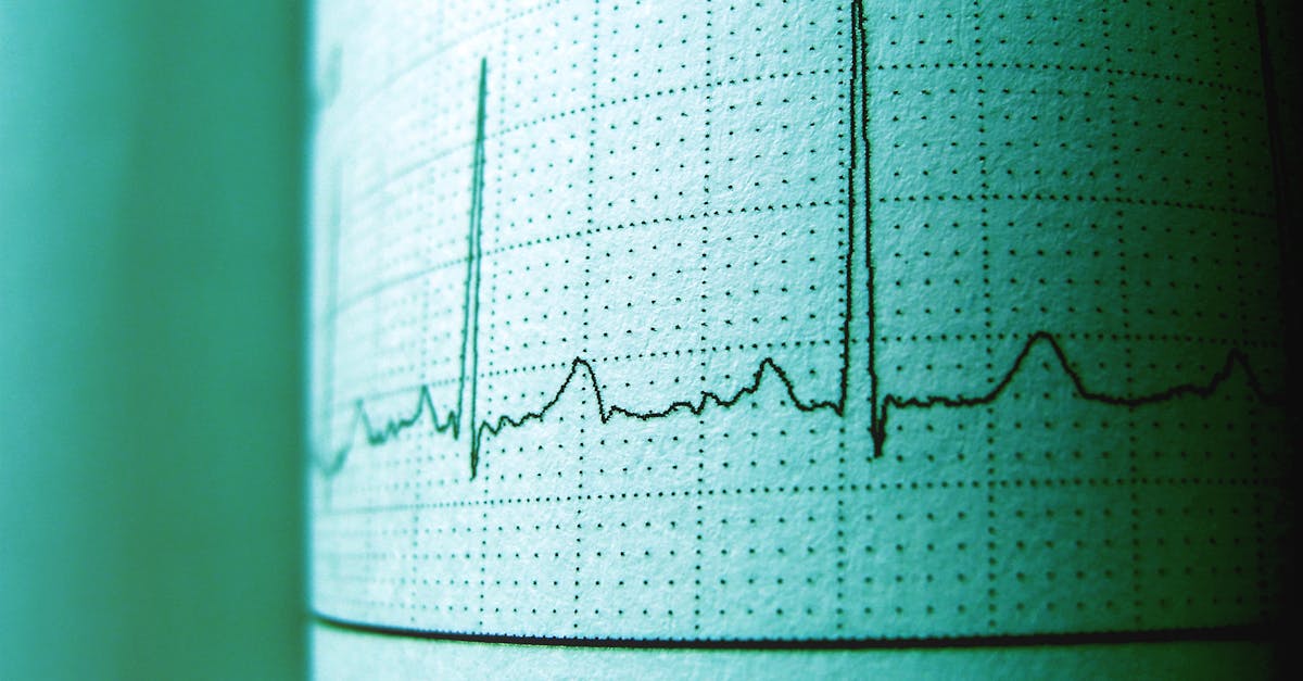 découvrez le concept de fréquence, ses applications dans différents domaines et son importance en science et en technologie. apprenez comment la fréquence influence notre quotidien, des ondes sonores aux signaux électroniques.