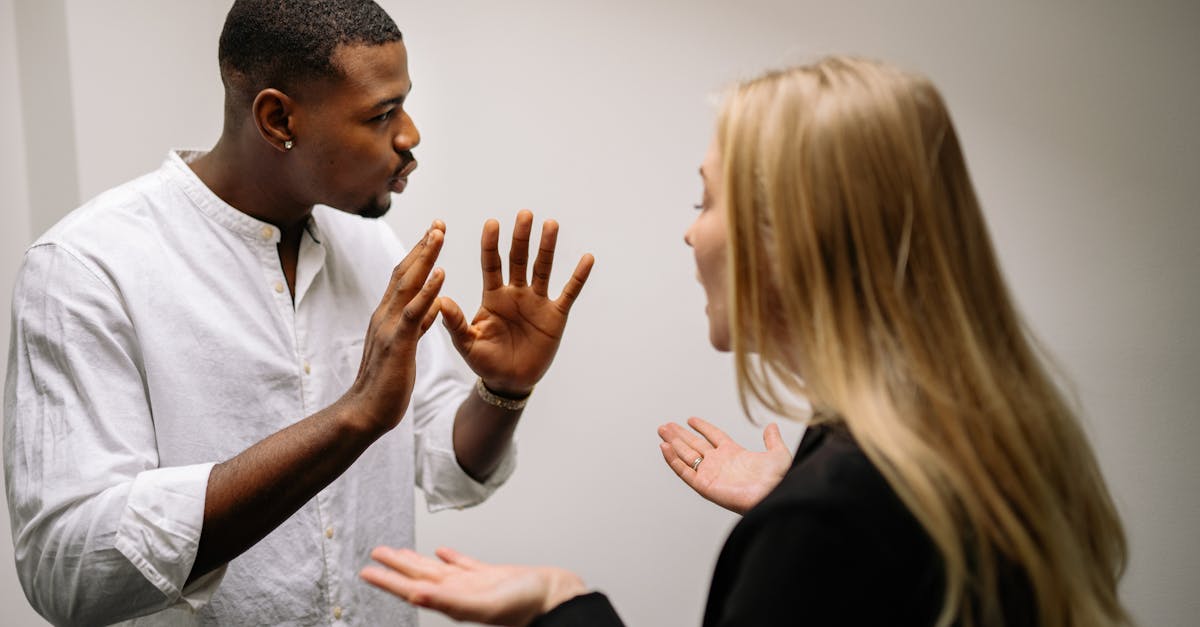 découvrez les réalités de l'abus narcissique, ses signes, ses effets sur la victime et les moyens de se reconstruire. informez-vous pour mieux protéger votre bien-être émotionnel et renforcer votre résilience.