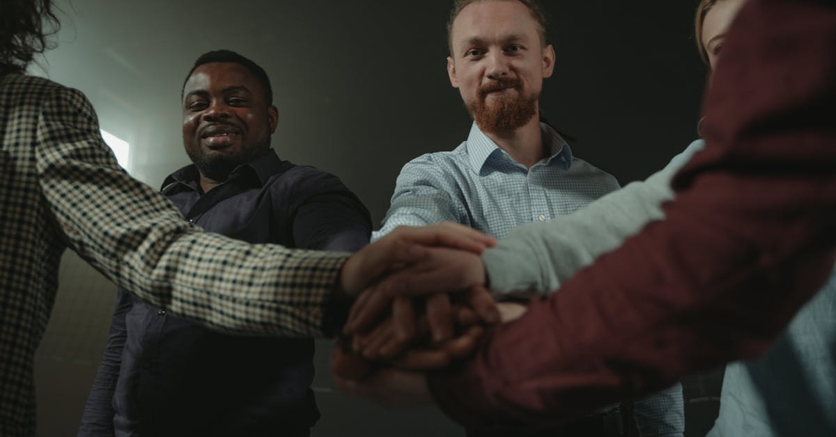 découvrez les clés d'une relation réussie : communication, confiance et complicité. apprenez à construire des liens solides et harmonieux pour un bonheur durable.