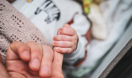découvrez ce qu'est la dépendance émotionnelle, ses signes révélateurs, et les stratégies pour s'en libérer. apprenez à renforcer votre autonomie émotionnelle et à cultiver des relations saines.