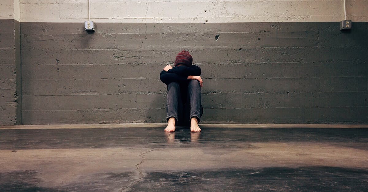 découvrez des stratégies efficaces pour comprendre et gérer l'anxiété. apprenez à reconnaître les signes, explorez des techniques de relaxation et trouvez des ressources pour vivre sereinement malgré l'anxiété.