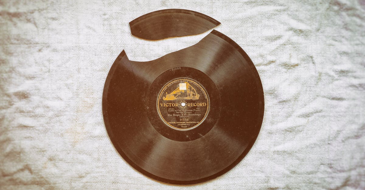 découvrez la technique du 'broken record' qui vous permet de communiquer efficacement et d'affirmer vos besoins sans vous laisser interrompre. apprenez à l'utiliser dans vos conversations pour obtenir de meilleurs résultats tout en maintenant un discours assertif.