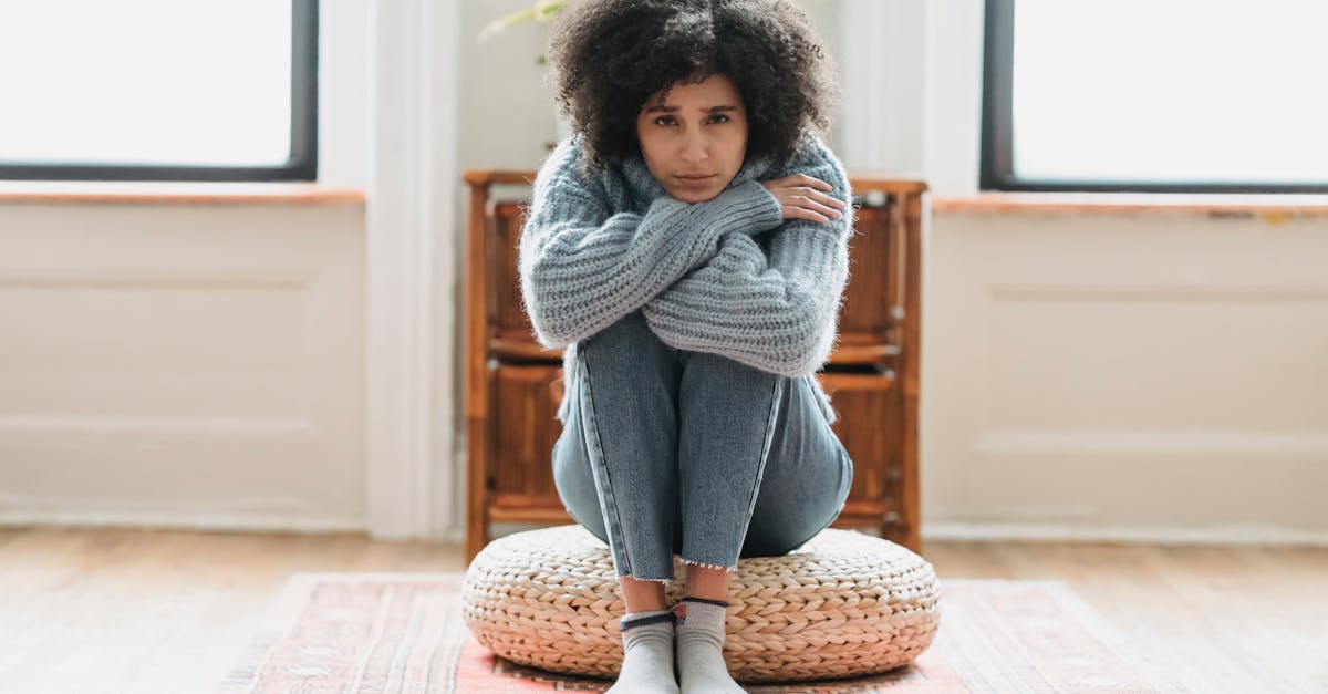 découvrez des stratégies efficaces pour surmonter vos pensées négatives et cultiver une mentalité positive. apprenez à gérer le stress, à renforcer votre confiance en vous et à améliorer votre bien-être émotionnel grâce à des techniques pratiques et des conseils inspirants.