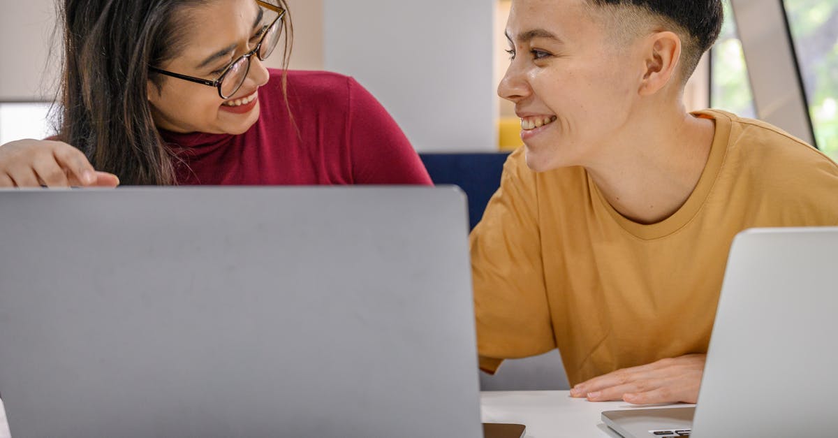 découvrez les clés d'une relation réussie : communication, confiance et respect mutuel. apprenez à renforcer vos liens et à créer une complicité durable pour un bonheur partagé.