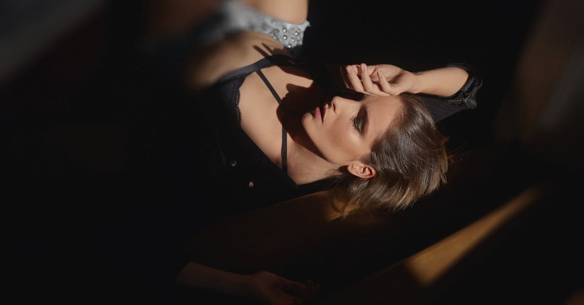 découvrez les enjeux complexes du rejet sexuel : ses causes, ses conséquences émotionnelles et ses effets sur les relations. apprenez à surmonter cette expérience délicate et à renforcer votre confiance en vous.
