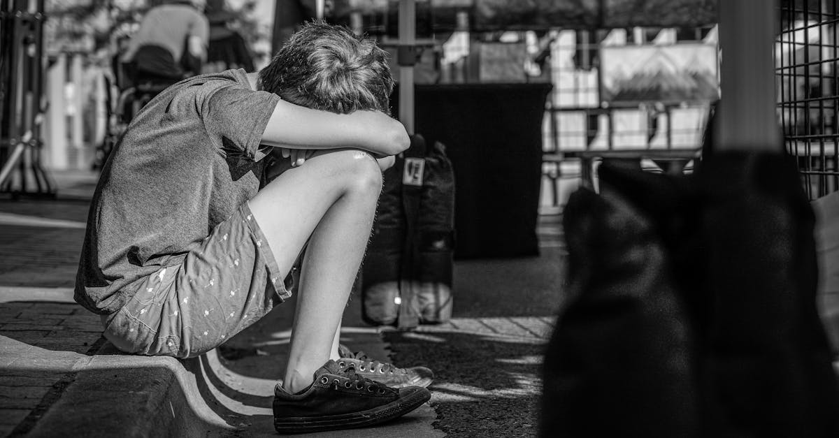 découvrez des informations essentielles sur la dépression : ses causes, symptômes et traitements. apprenez à reconnaître les signes de ce trouble mental et explorez des stratégies pour retrouver le bien-être.
