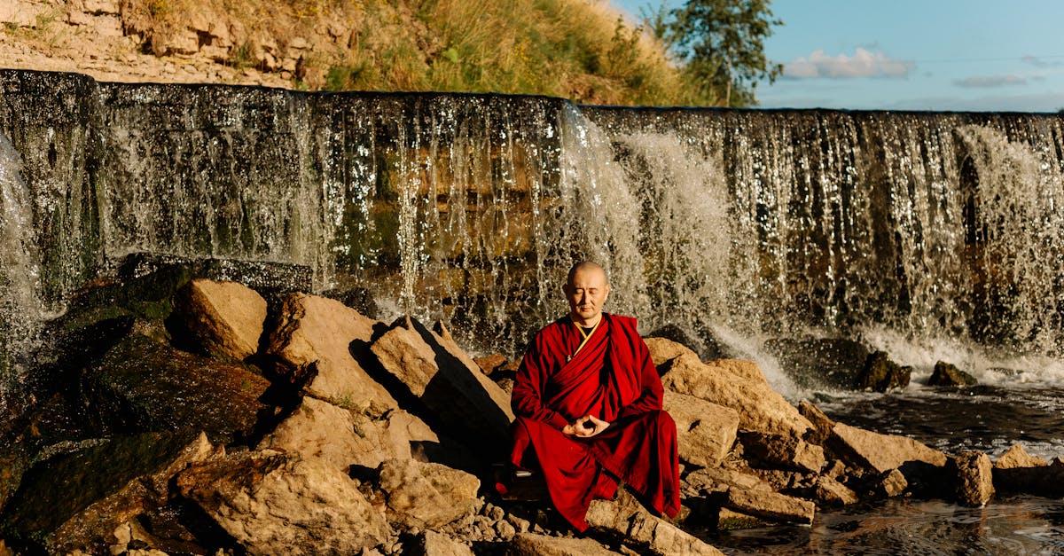 découvrez le concept du karma, une philosophie ancienne liée à la loi de cause à effet. explorez comment nos actions influencent notre existence et apprenez à vivre en harmonie avec les principes du karma pour un avenir positif.