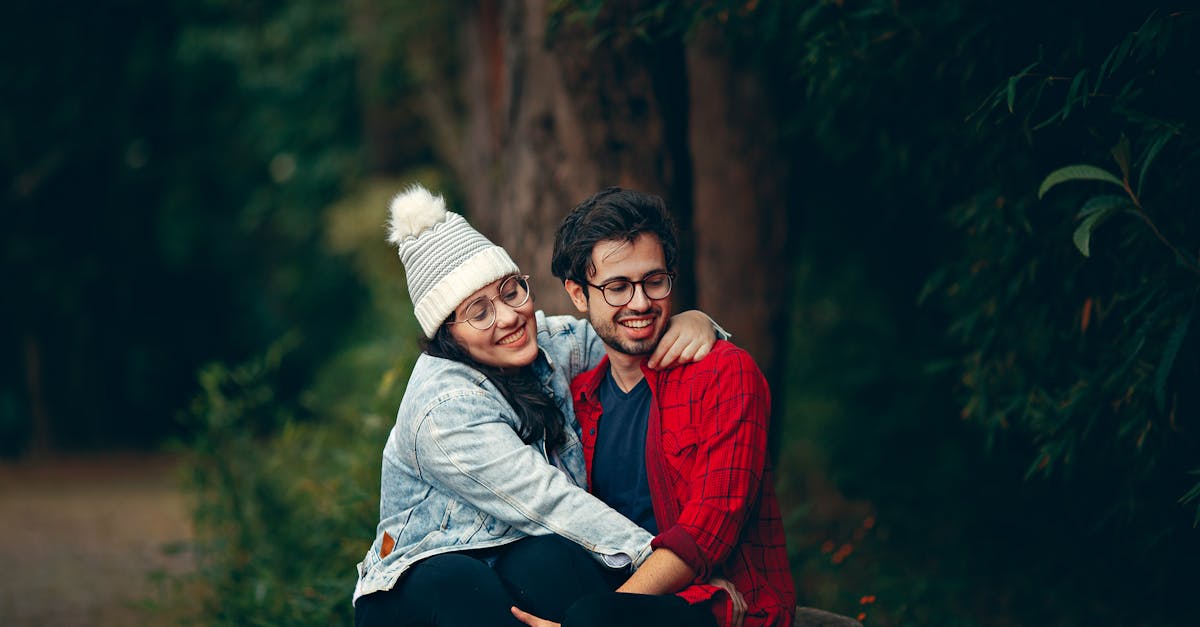 découvrez les différentes facettes des relations humaines, qu'elles soient amicales, familiales ou amoureuses. apprenez à améliorer vos interactions et à construire des liens profonds et significatifs dans votre vie quotidienne.