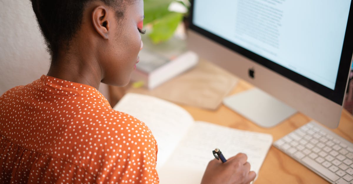 découvrez des conseils et techniques efficaces pour améliorer votre concentration. apprenez à surmonter les distractions et à maximiser votre productivité grâce à des méthodes pratiques et faciles à intégrer dans votre quotidien.