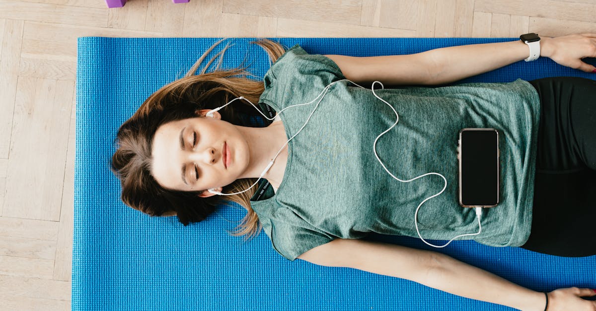 découvrez l'art de la pleine conscience (mindfulness) pour améliorer votre bien-être mental et émotionnel. apprenez des techniques simples pour vivre l'instant présent, réduire le stress et cultiver la sérénité au quotidien.