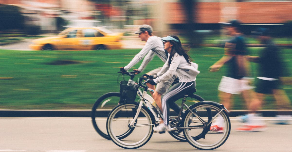 découvrez l'univers du cyclisme : conseils, astuces, itinéraires et bien plus pour les passionnés de vélo, que vous soyez débutant ou expert. embarquez pour des aventures inoubliables sur deux roues !