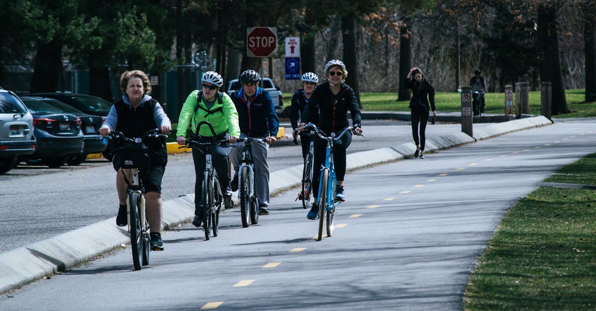 découvrez l'univers passionnant du cyclisme : conseils, équipements, itinéraires et astuces pour tous les niveaux. rejoignez la communauté des cyclistes et explorez des randonnées inoubliables sur deux roues.