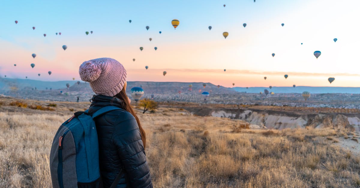 découvrez le monde fascinant du ballooning ! volez en montgolfière, profitez de paysages uniques vus du ciel et vivez une expérience inoubliable. conseils, destinations et tout ce qu’il faut savoir sur le vol en montgolfière.