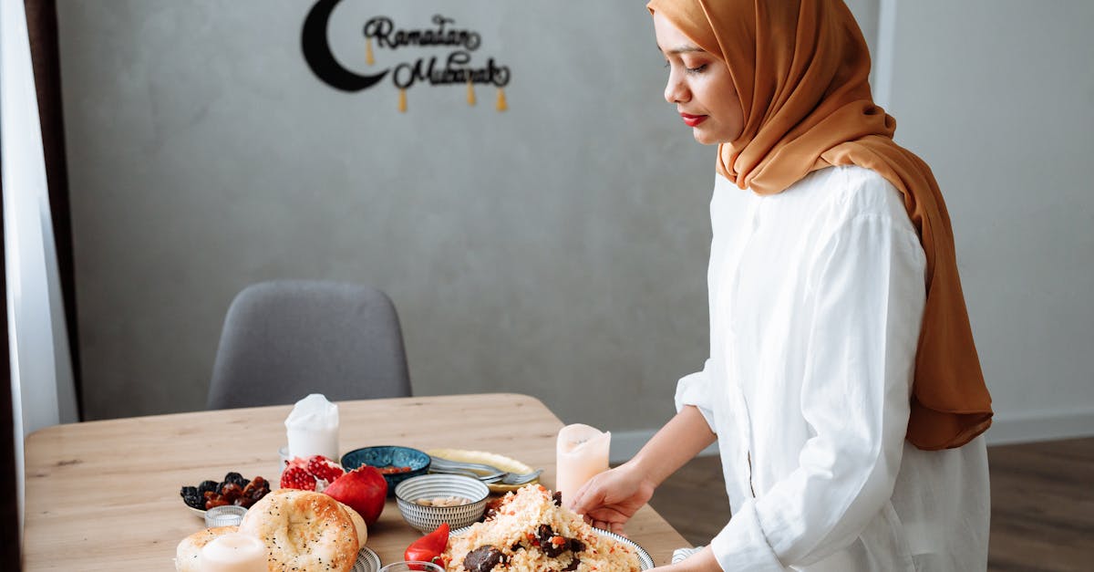 découvrez nos halal culinary tours : explorez des destinations fascinantes tout en savourant une cuisine halal authentique, des expériences gastronomiques uniques et des visites culturelles enrichissantes adaptées à tous les voyageurs.