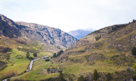 découvrez des routes pittoresques qui vous emmèneront à travers des paysages à couper le souffle. explorez des trajets enchanteurs, parfaits pour les amoureux de la nature et les passionnés de voyages.