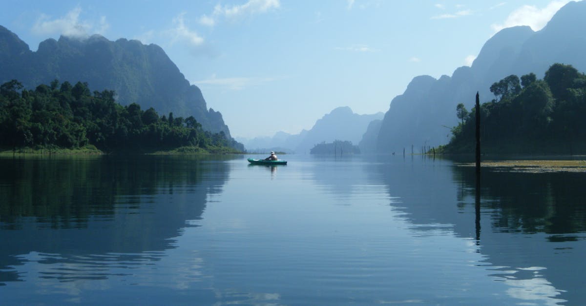 découvrez nos conseils et astuces pour réussir votre voyage en solo : destinations idéales, sécurité, organisation et inspiration pour partir à l’aventure seul(e) en toute confiance.